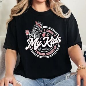 I Love My Kids Black Graphic Tee - Playful Skull Design